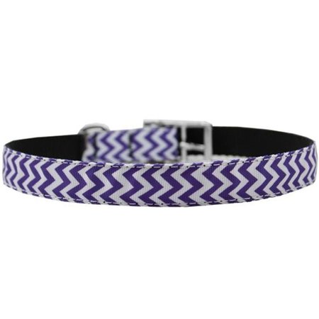 UNCONDITIONAL LOVE 0.75 in. Chevrons Nylon Dog Collar with Classic BucklePurple Size 26 UN742544